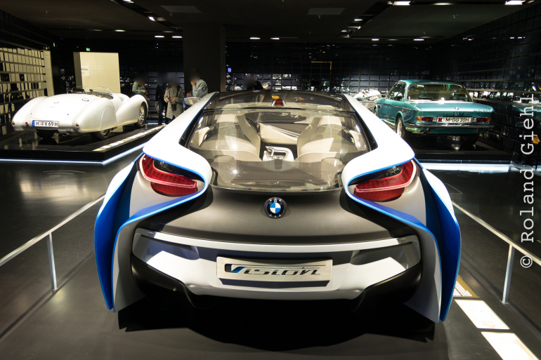 BMW_Museum_und_Welt_20161209_042