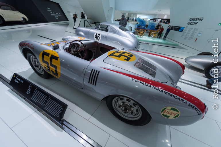 Porsche_Museum_20141122_014