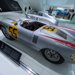 Porsche_Museum_20141122_014