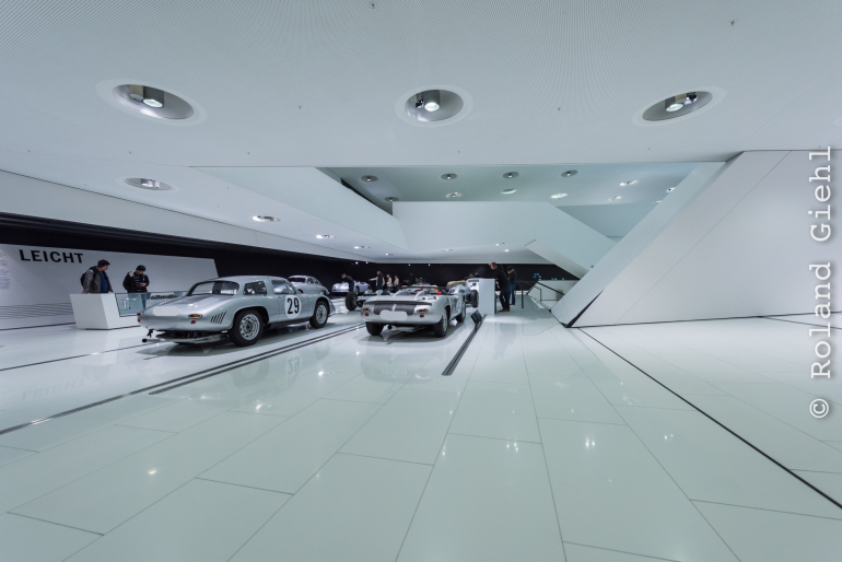 Porsche_Museum_20141122_024