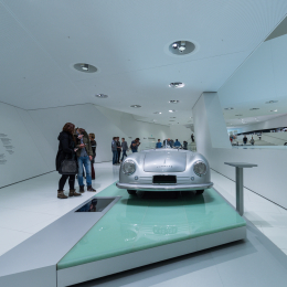 Porsche_Museum_20141122_044