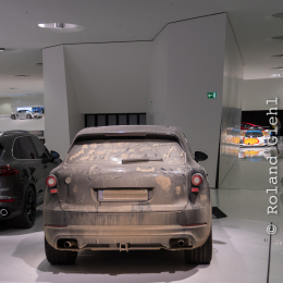 Porsche_Museum_20171105_035