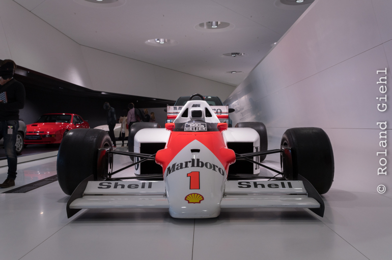 Porsche_Museum_20171105_034